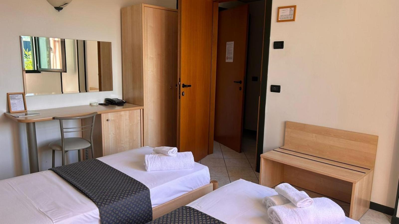 Hotel Gran Delta Di Alba-Invest Srl روسولينا المظهر الخارجي الصورة