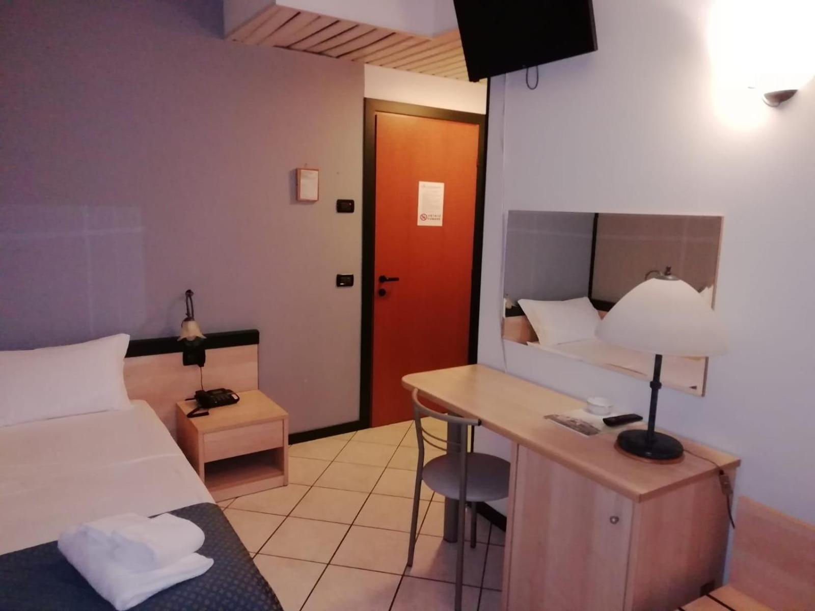 Hotel Gran Delta Di Alba-Invest Srl روسولينا المظهر الخارجي الصورة