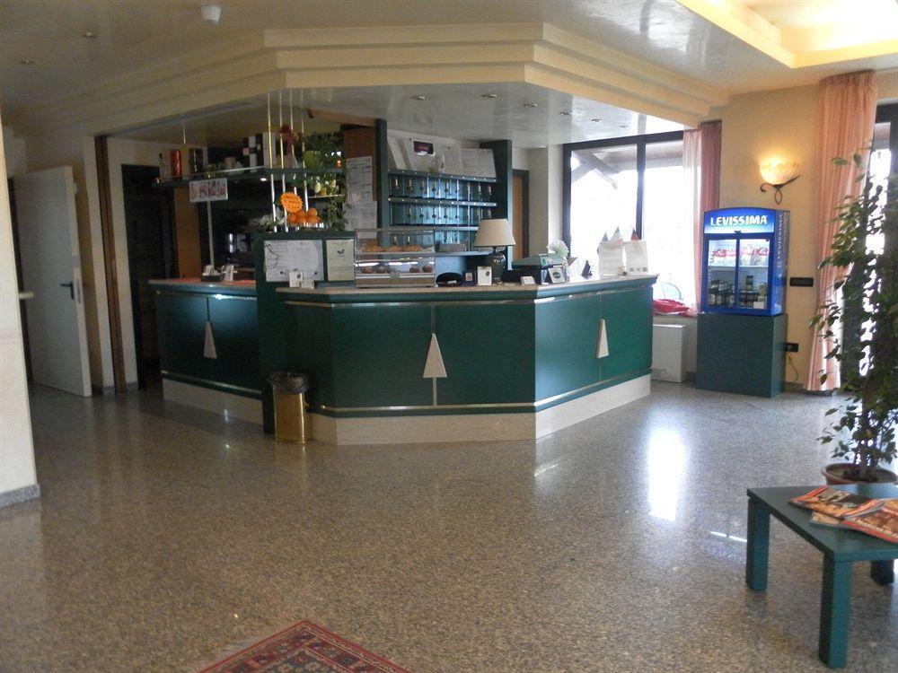 Hotel Gran Delta Di Alba-Invest Srl روسولينا المظهر الخارجي الصورة
