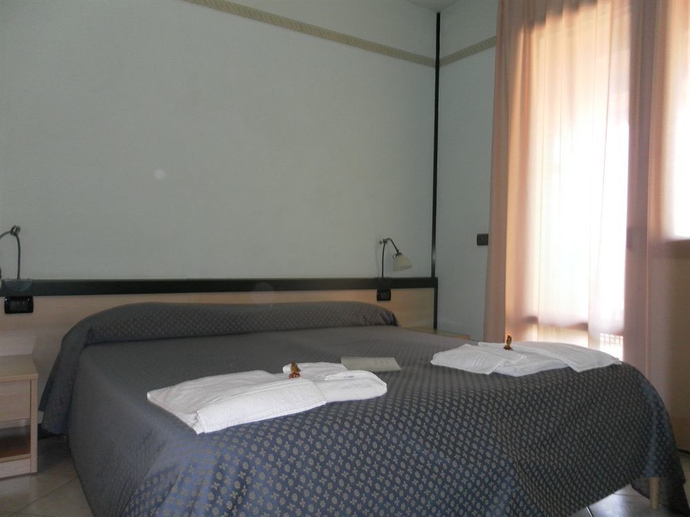Hotel Gran Delta Di Alba-Invest Srl روسولينا المظهر الخارجي الصورة